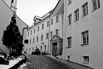 Gründung der Physiotherapieschule Dr. Kiedaisch in Bad Waldsee